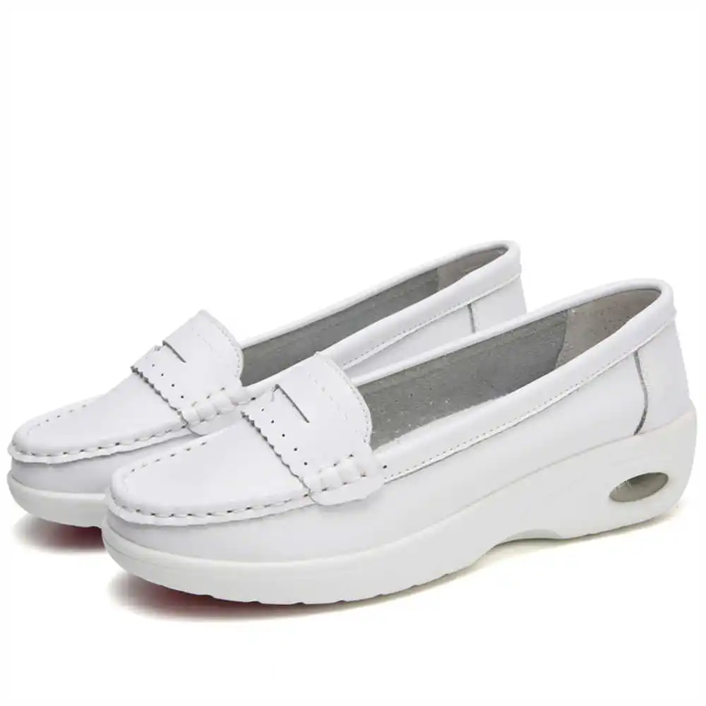 Thick Sole Slipon White Traine - مراجعة Tech Accessories Gifts For Men وسعره