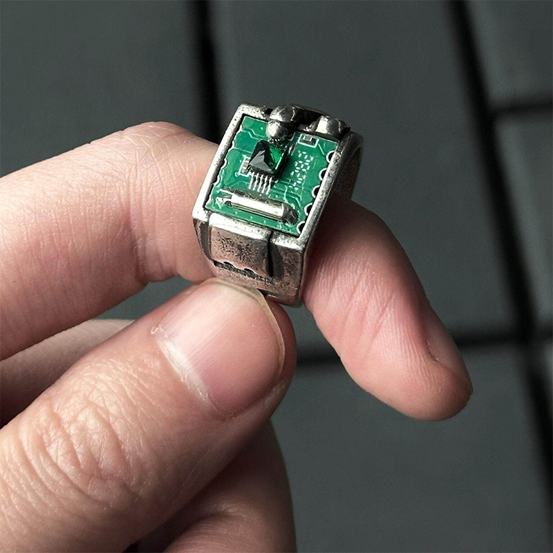 Retro Tech PCB Ring Jewelry Ac - مراجعة Tech Accessories Industry وسعره