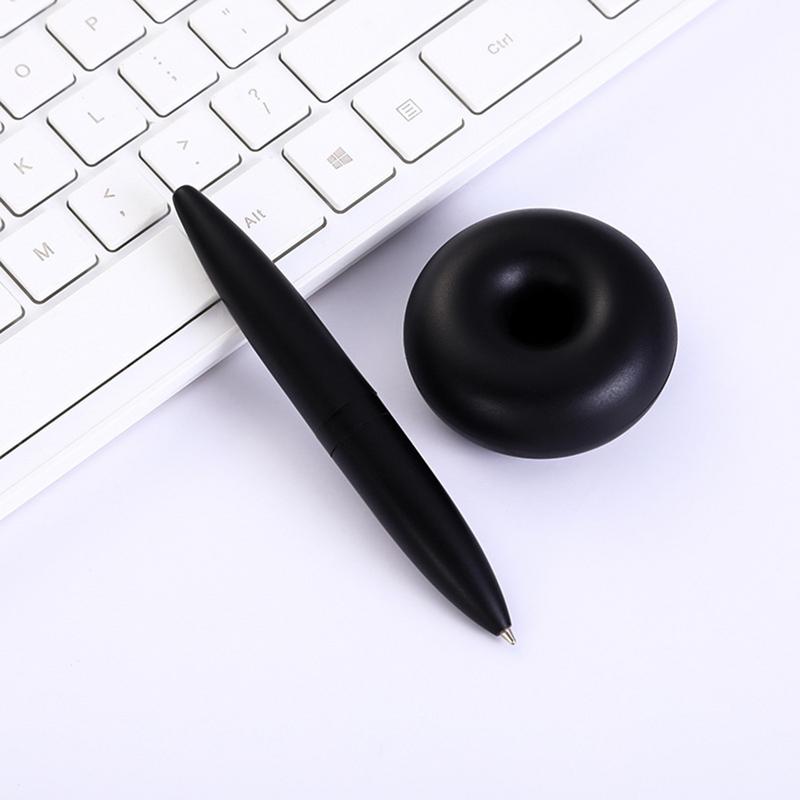 Magnetic Levitation Ballpoint  - مراجعة Tech Accessories Stand وسعره